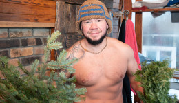 Корольков парит со смыслом: бизнесмен, морж и большой любитель русской бани — о формуле здоровья и секретах легкого пара