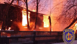 Из-за гирлянды в Приамурье едва не погибла многодетная семья