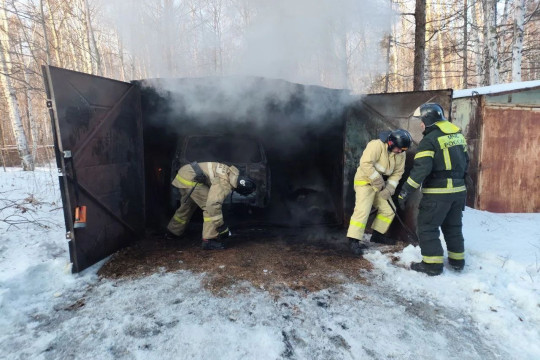 пожар, гараж