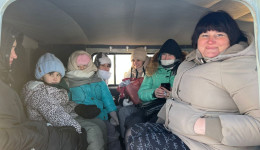 «Это наши ангелы!»: многодетная амурчанка рассказала историю спасения от морозов всей семьи на трассе