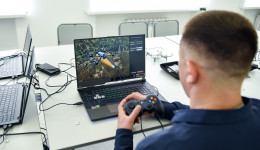 Профессии маляров, операторов беспилотников и инженеров по нацпроекту получили свыше тысячи амурчан