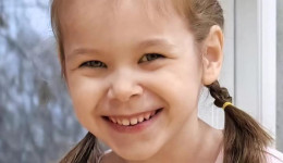 Милане нужна помощь: 7-летней благовещенке с ДЦП требуется 1,2 миллиона рублей на курсы реабилитации в Калуге и Казани