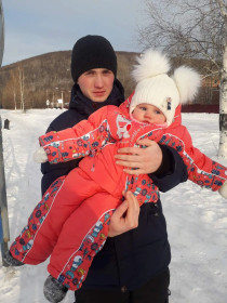 Мой папа Артем самый классный!