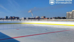 Хоккейная коробка для соревнований на «ЗимФестАмур» обрела разметку