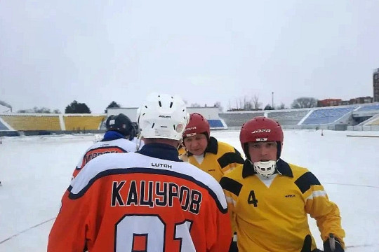 28-я комплексная спартакиада городов по хоккею с мячом
