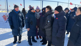 На льду Амура российская и китайская стороны приняли спортивный городок «ЗимФестАмура»