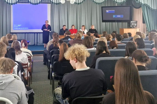 профориентация медики аодкб школьники дефицит врачей