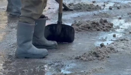 Вывоз снега и откачка воды: как Благовещенск переживает межсезонье