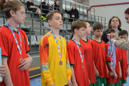 мини-футбол дети-сироты