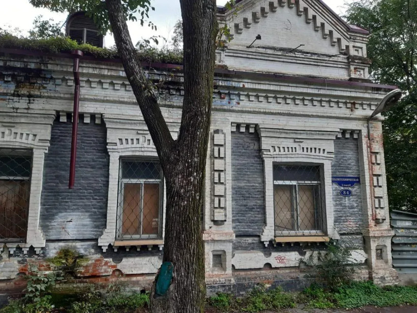 здание золотосплавочной лаборатории в Благовещенске музей истории золотодобычи Горького, 92/ Политехническая, 84