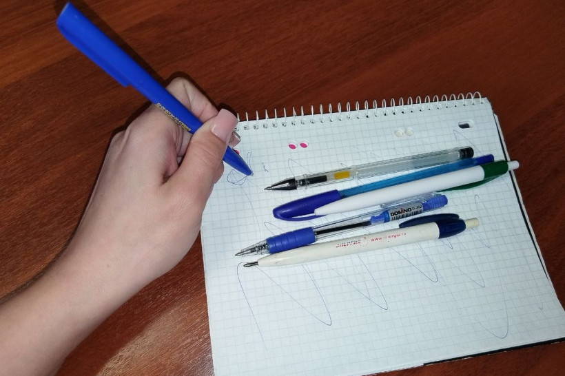 шариковая ручка