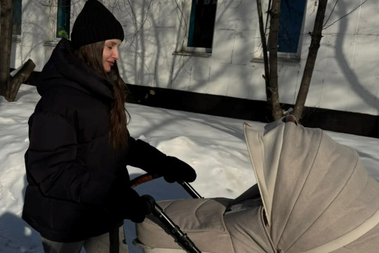 мама с коляской