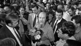 Три дня Александра Исаевича: как проходил исторический приезд Солженицына в Амурскую область