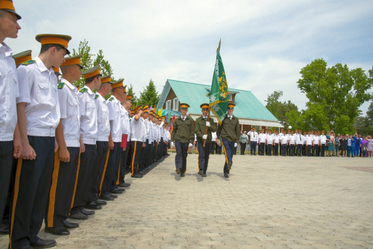 присяга первокурсников Амурского казачьего колледжа в Храме Святых равноапостольных Константина и Елены в селе Константиновка