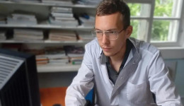 «Земский фельдшер» потратит выплату на благоустройство участка своего нового дома в селе Шимановского округа