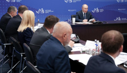 Василий Орлов рассказал о развитии международной ТОР в Приамурье на совещании с Президентом РФ