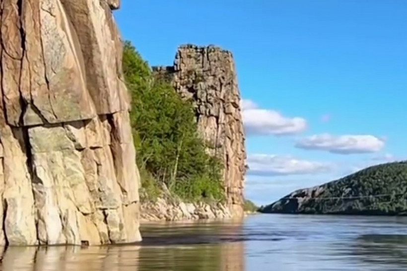 Кузнецовские скалы