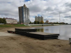 понтонный бассейн