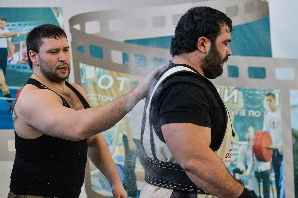 Турнир по пауэрлифтингу собрал более 70 спортсменов