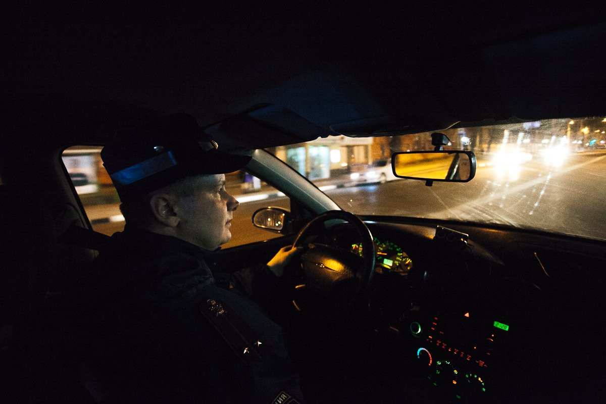 В погоне за уличными гонщиками