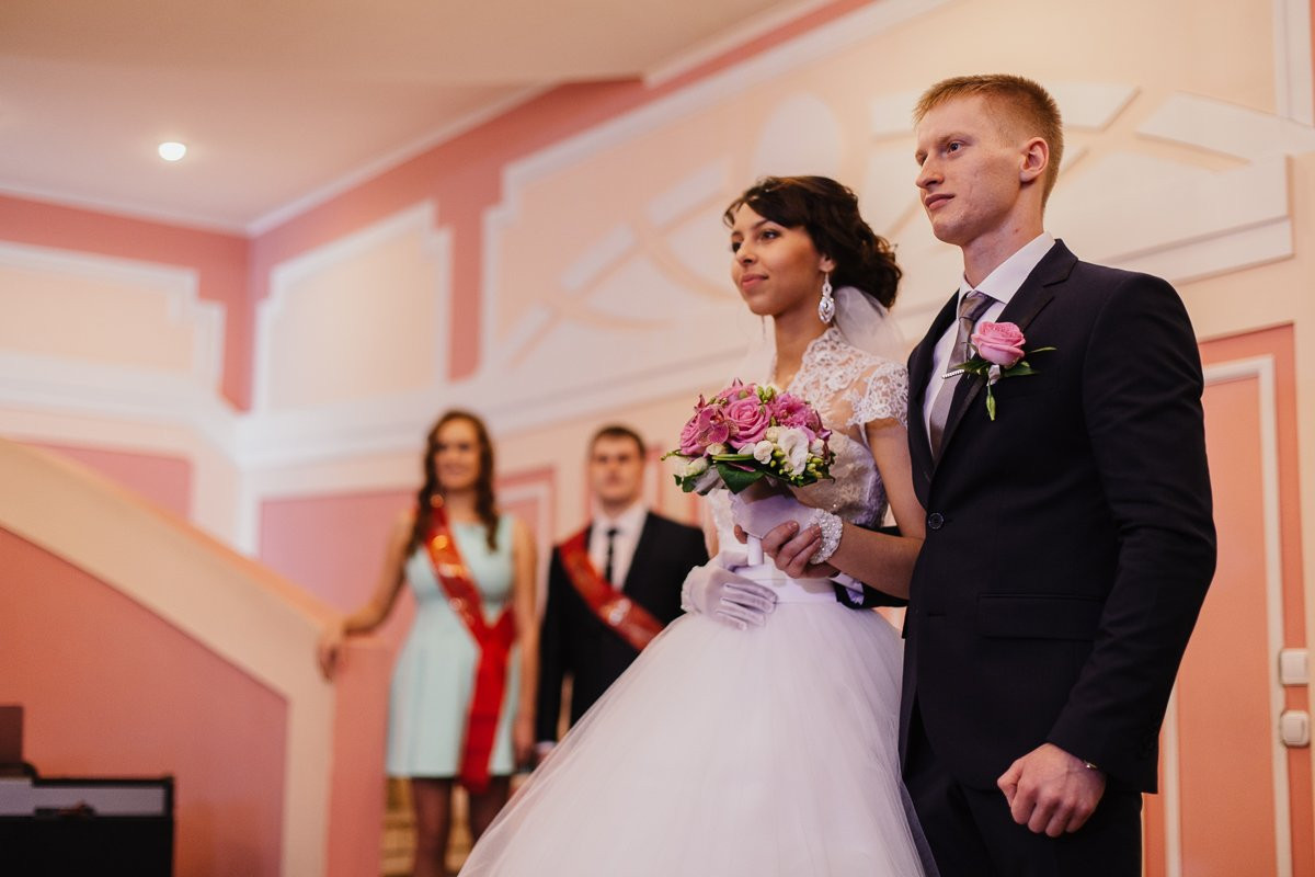 «Амурская правда» выдала замуж самого молодого журналиста