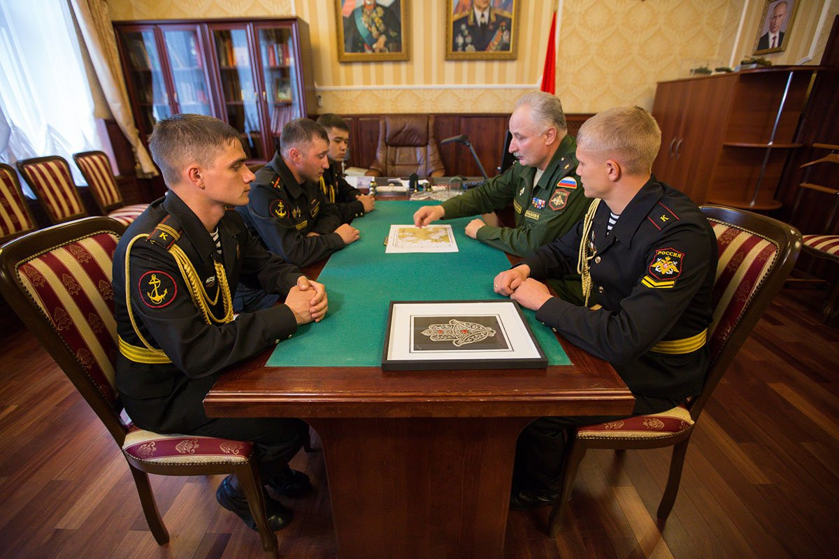 Курсанты ДВВКУ проплыли вокруг Европы. Фоторепортаж