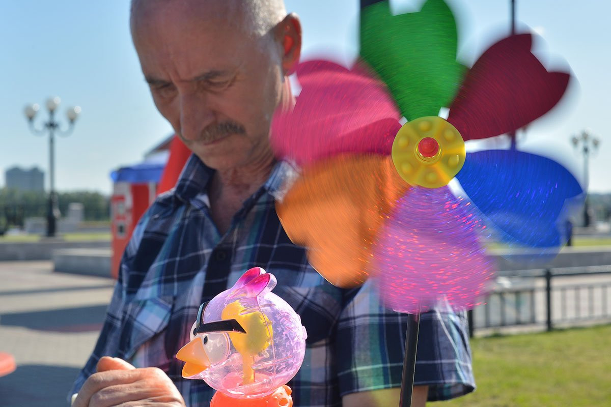 Благовещенск отмечает День России. Фоторепортаж с набережной Амура