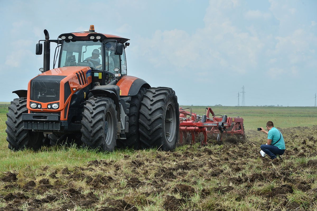 На «Амурском поле» представили новинки АПК. Фоторепортаж