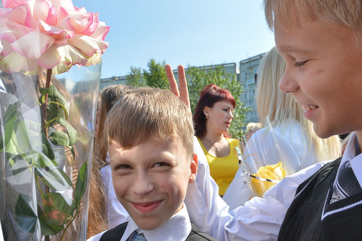 Амурские школьники снова сели за парты. Фоторепортаж