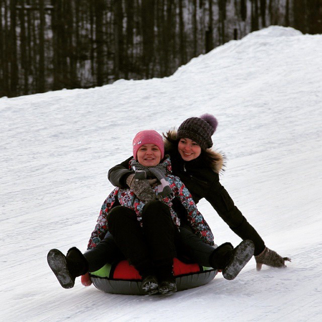 Инстаобзор АП: селфи из проруби, новый фрукт «яблуша» и гадание на перемене