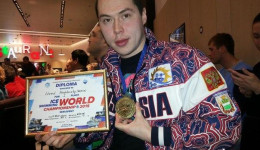 Амурчанин Эдуард Ходаковский стал чемпионом мира по плаванию в холодной воде