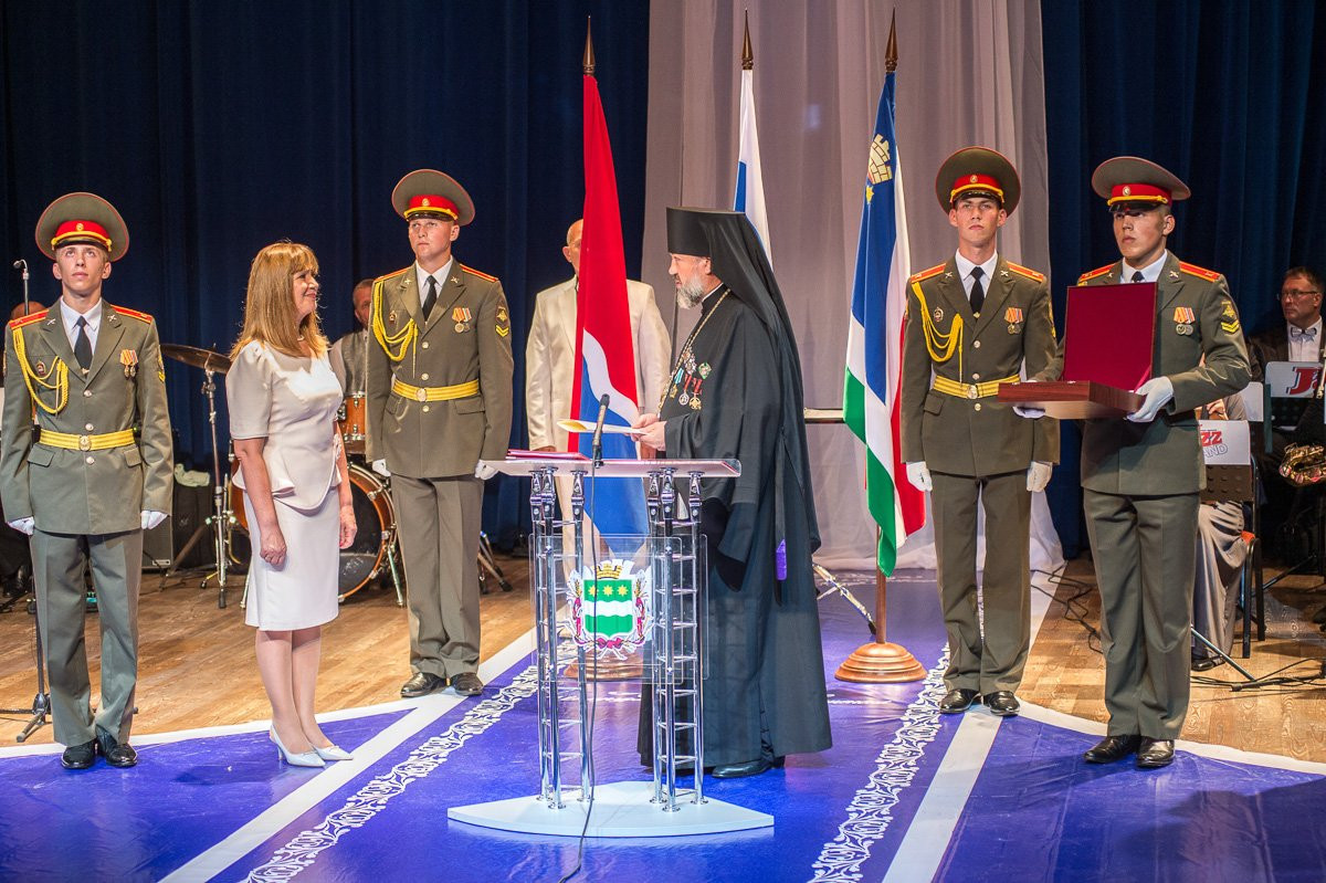 В Благовещенске прошла инаугурация нового мэра. Фоторепортаж