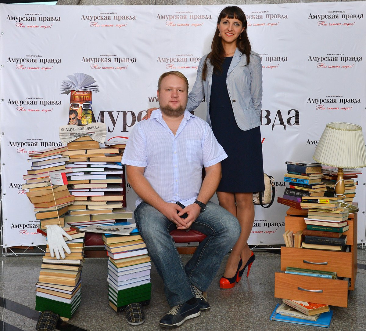 Фотосалон АП, день четвертый: граф Почитаев-Амурский один не сидел