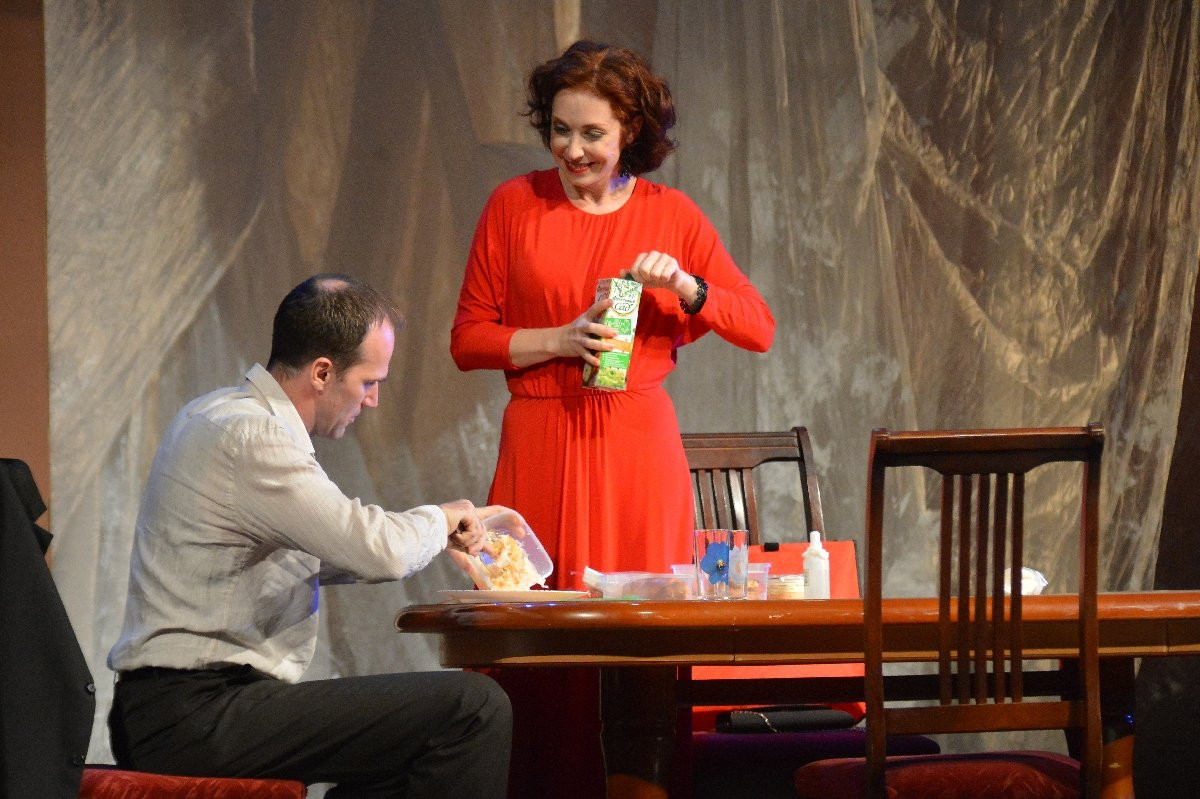 Анна Большова и Егор Баринов попали на «Семейный ужин в половине второго»