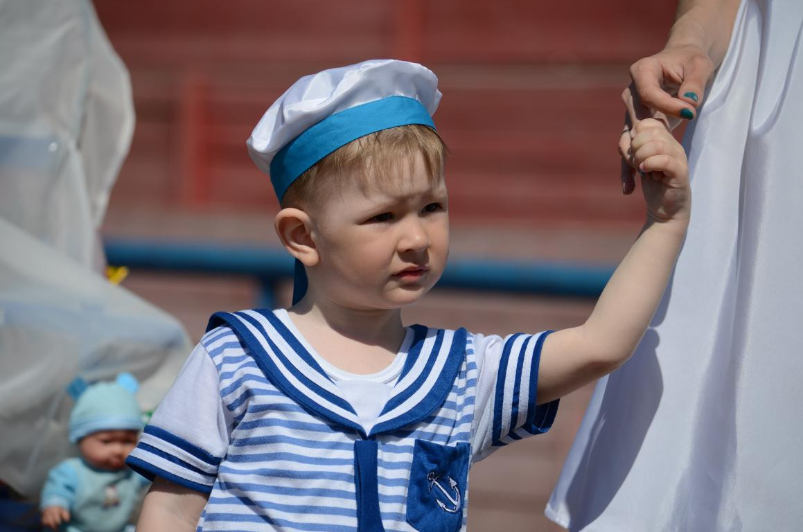 Детки в каретках: в Белогорске прошло дефиле колясок. Фоторепортаж